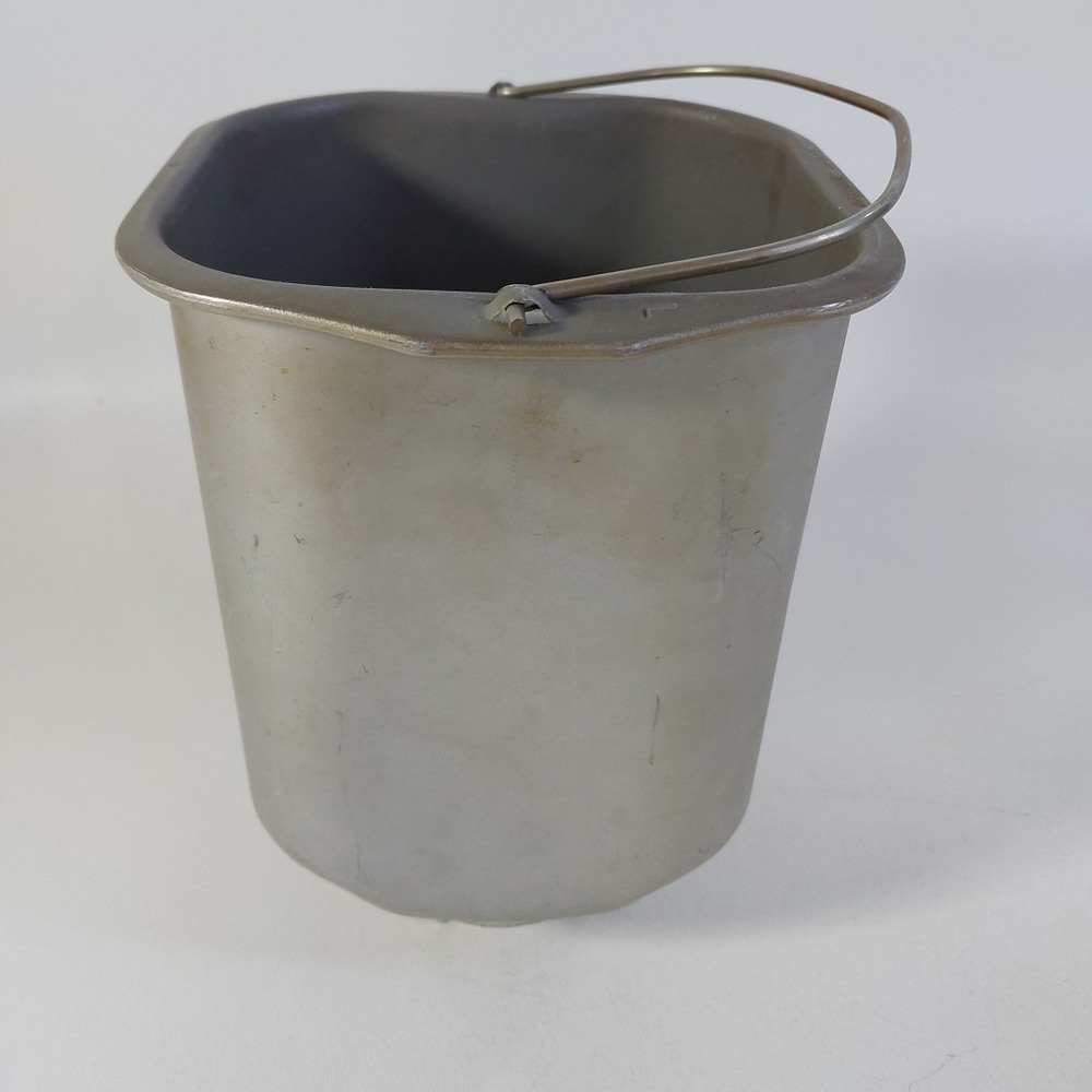 West Bend Automatic Bread and Dough Maker Pan‎ Replacement Model 41051